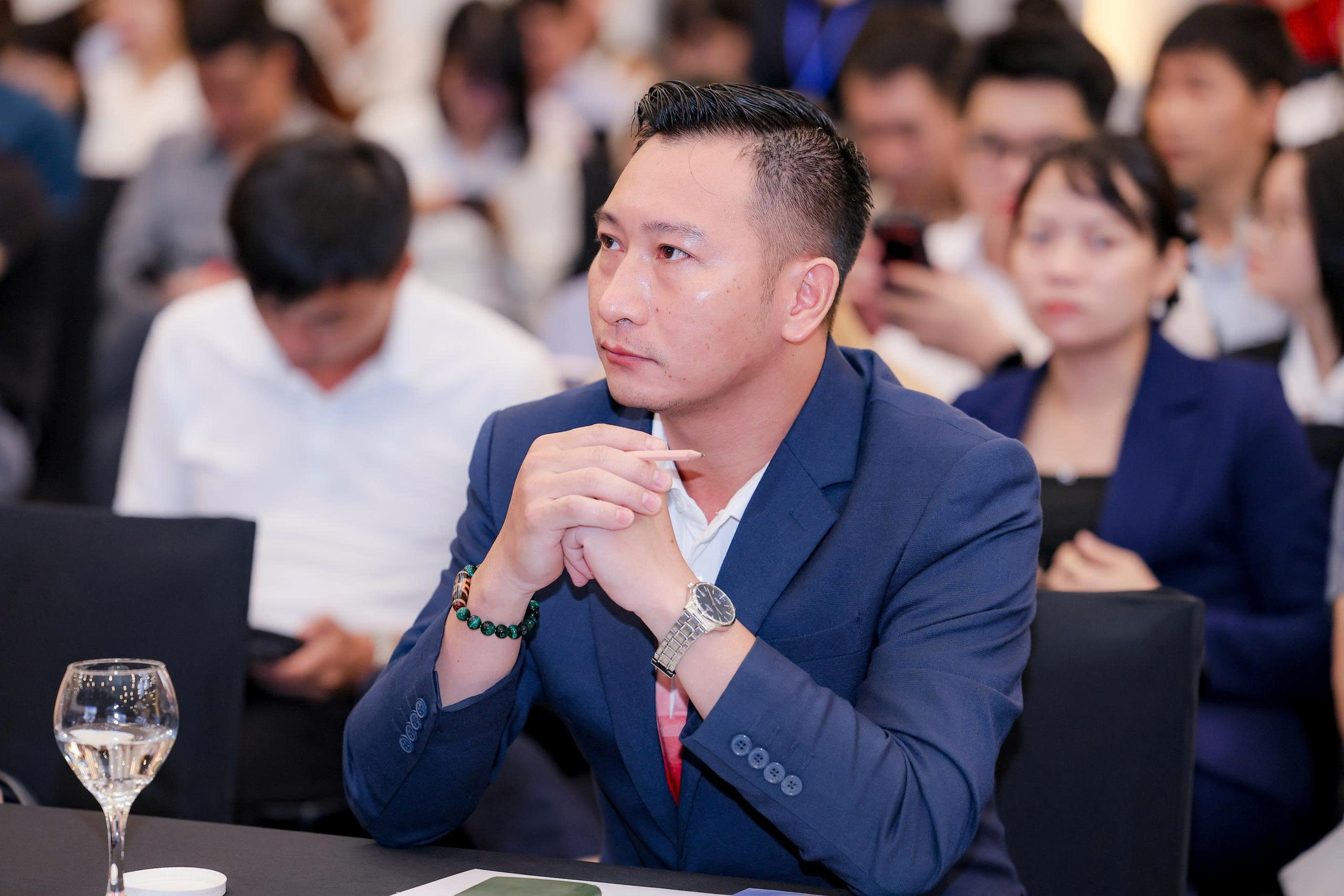 Thị trường bất động sản 2025 - Nhịp quan sát