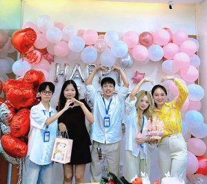 Happy Birthday chị Loan